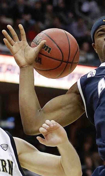 Akron crumbles, WMU rallies for MAC semifinal win